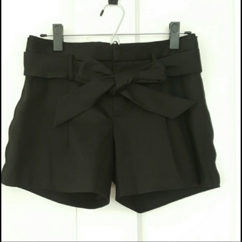 Black Scallop Shorts